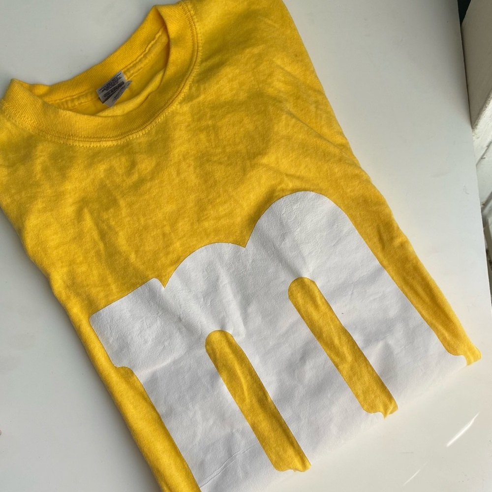 M&M T SHIRT